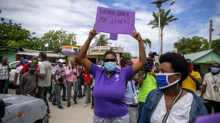 Ya es hora de sacarle tarjeta roja al fútbol haitiano por sus abusos sexuales
