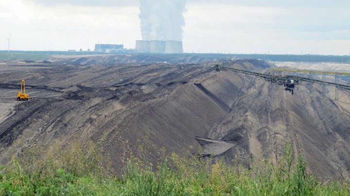 Germany divided over future of coal
