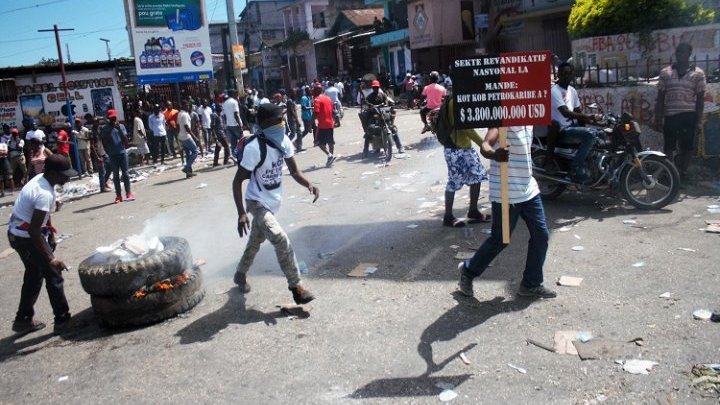 Una crisis política y social subyace en Haití pese a la aparente calma de la superficie