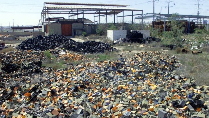 Tóxica industria de las baterías de plomo-ácido en México