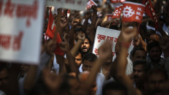 Trabajadores de la planta de coches india Maruti Suzuki se revuelven contra acusaciones de asesinato
