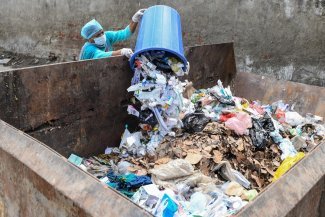 Clinical waste collectors – unprotected, untrained, underpaid and undervalued 