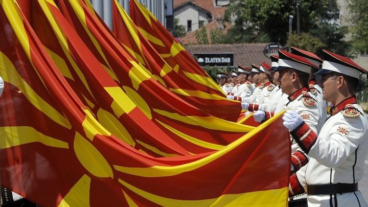 Que va signifier le changement de nom de la Macédoine (du Nord) pour son identité ?