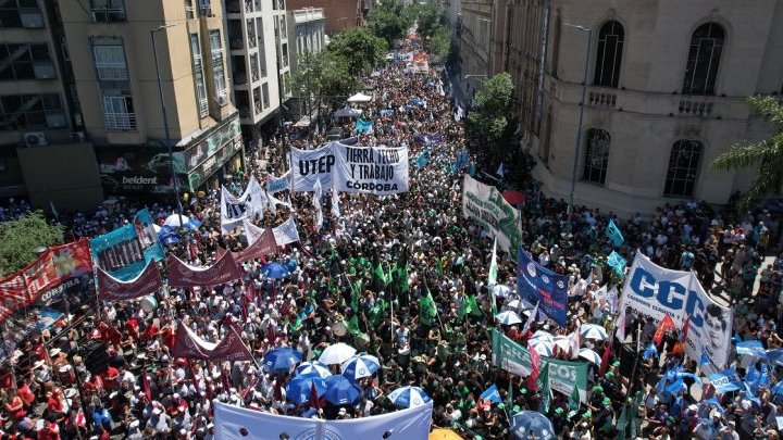 Nous ne cèderons pas d'un pouce dans la défense du droit de grève en Argentine
