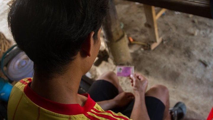 Un intermediario de confianza para reducir los riesgos de la trata en Camboya