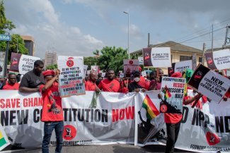 Las protestas en Ghana mudan de tono y objetivo con la crisis política y económica