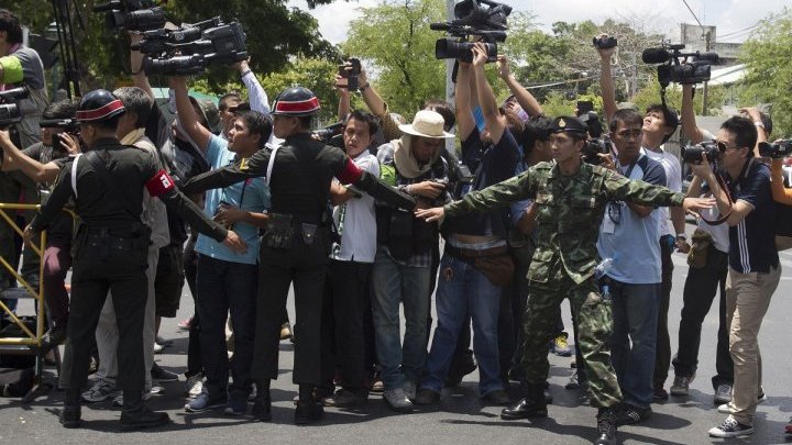 Thai journalists under increasing pressure