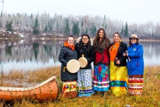 La administración de las tierras por indígenas hace avanzar en la reconciliación e impulsa una nueva era para la conservación en Canadá