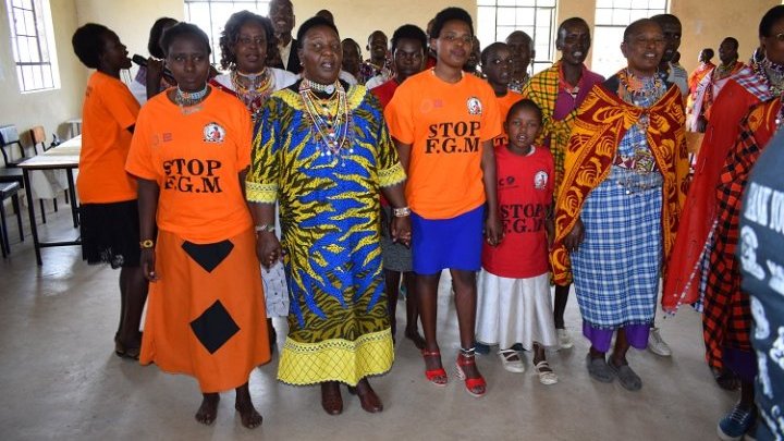 En Kenia, los ritos de iniciación alternativos a la mutilación genital ofrecen a las niñas opciones que pueden salvarles la vida 
