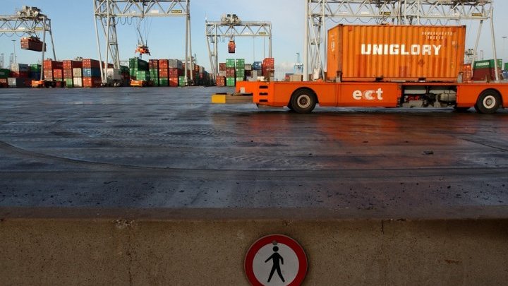 Grève des travailleurs portuaires à Rotterdam – un test pour l'Europe ? 