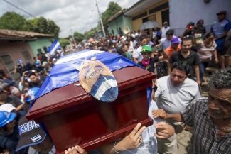 As the death toll rises, Nicaragua cries out for help to resolve the brutal sociopolitical crisis with the #SOSNicaragua movement