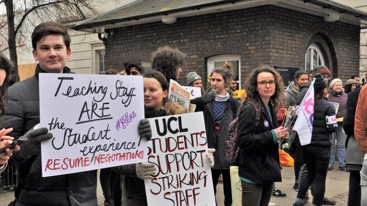 Grèves sans précédent dans les universités britanniques : les retraites ne sont que la partie émergée de l'iceberg
