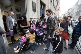  Roma children denied the right to education in France