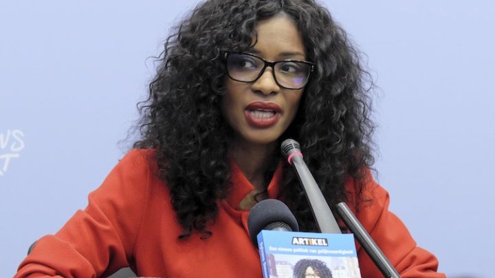 La feminista neerlandesa negra que lleva a las urnas la lucha contra la derecha extremista