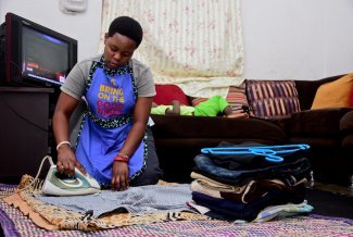 Trabajadoras del hogar ugandesas: salarios de miseria en su país o explotación extrema en el extranjero