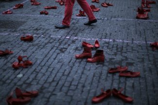 La Convention d'Istanbul : Une norme minimale pour éradiquer la violence à caractère sexiste