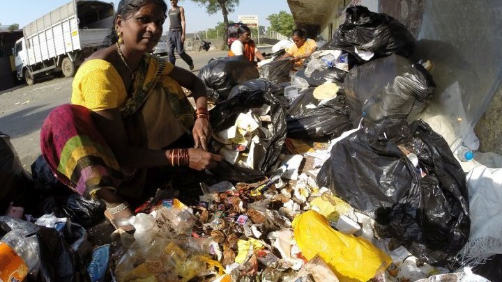 De la pobreza a la riqueza sindical en India