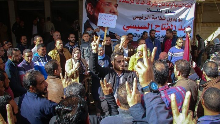 En Egipto, los derechos laborales y sindicales se apagan conforme los militares aumentan su control sobre la economía