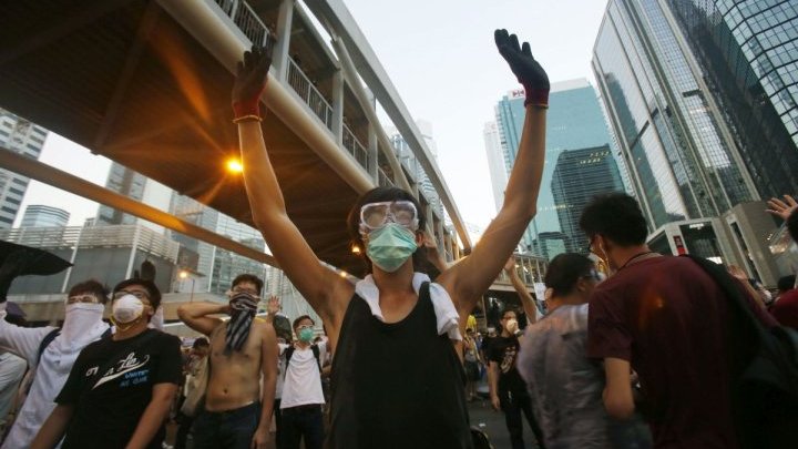 Les syndicats indépendants s'en vont en grève pour la démocratie à Hong Kong