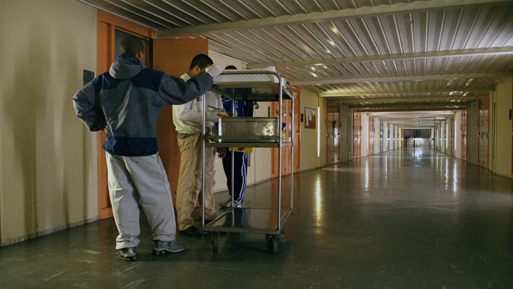 El trabajo en prisión: ¿garantía de reinserción o abuso de mano de obra?