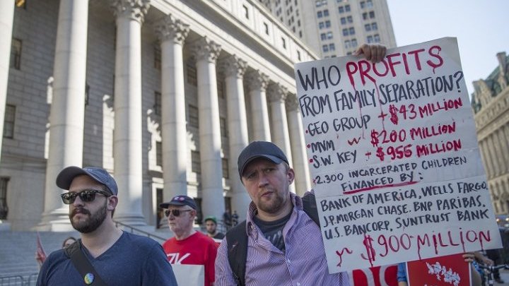 In the US, big banks are divesting from private prisons, thanks to anti-ICE activism
