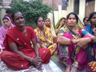 Des millions de travailleuses domestiques indiennes continuent à travailler dans l'ombre