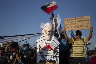 Los crímenes de lesa humanidad no prescriben: el presidente de Chile y otros cargos podrían verse en la Corte Penal Internacional