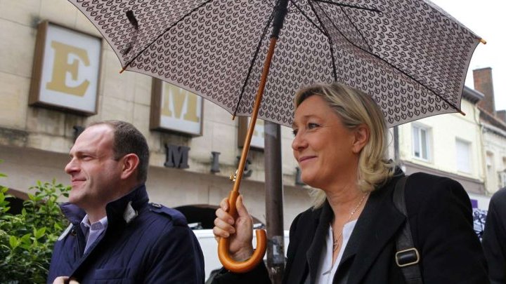 En France, l'extrême droite séduit les travailleurs