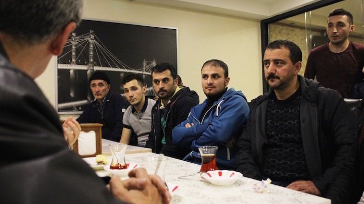 Turquía: 140 trabajadores reclaman sus salarios a Zara
