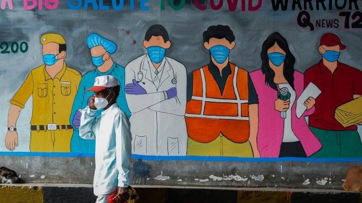 En Inde, la pandémie n'a fait qu'aggraver la situation des agents de l'assainissement, déjà stigmatisés et exploités