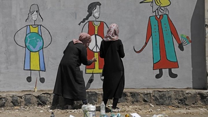 On the frontline of war, Yemeni women are building peace