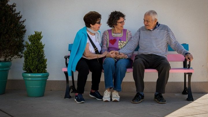 Un nouveau défi pour l'Europe : qui s'occupera des personnes âgées en milieu rural ?