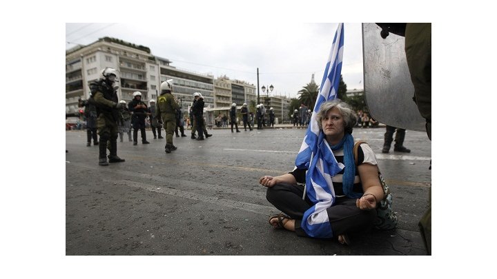La Grèce risque l'asphyxie totale