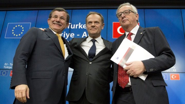 Turquía no quiere unirse a Europa, quiere debilitarla