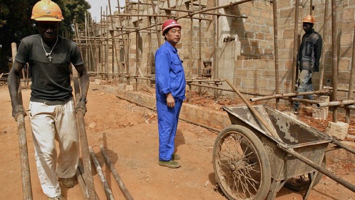 Empresas de construcción chinas en África: todo un reto para los sindicatos