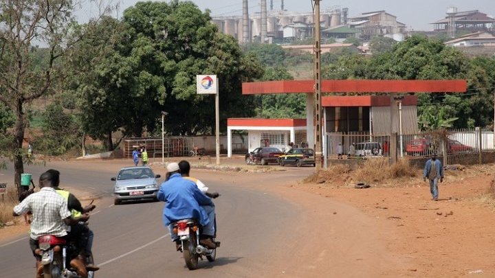 In Guinea, bauxite workers and their families fight for access to their pensions