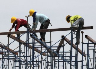 As global temperatures rise, workers face a health & safety nightmare 