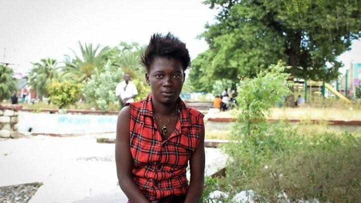 La dura realidad de la calle para las adolescentes de Haití